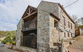 Mill Barn Hot Tub