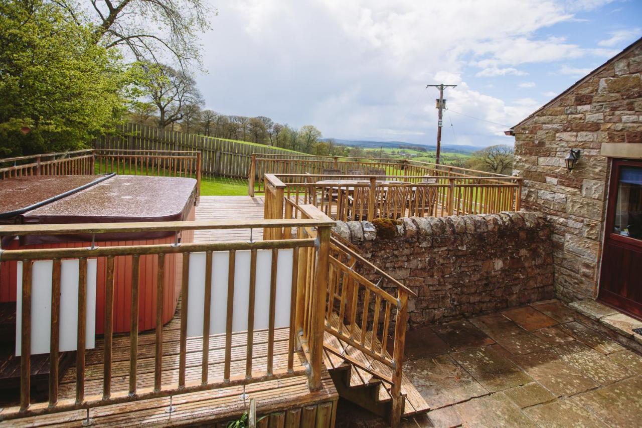 Mill Barn Hot Tub Villa Castle Carrock Exterior photo